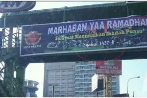 11 Spanduk imbauan ibadah di bulan Ramadan ini tulisannya curi perhatian