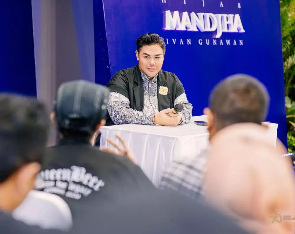 lesty harus dilarikan ke rs © instagram