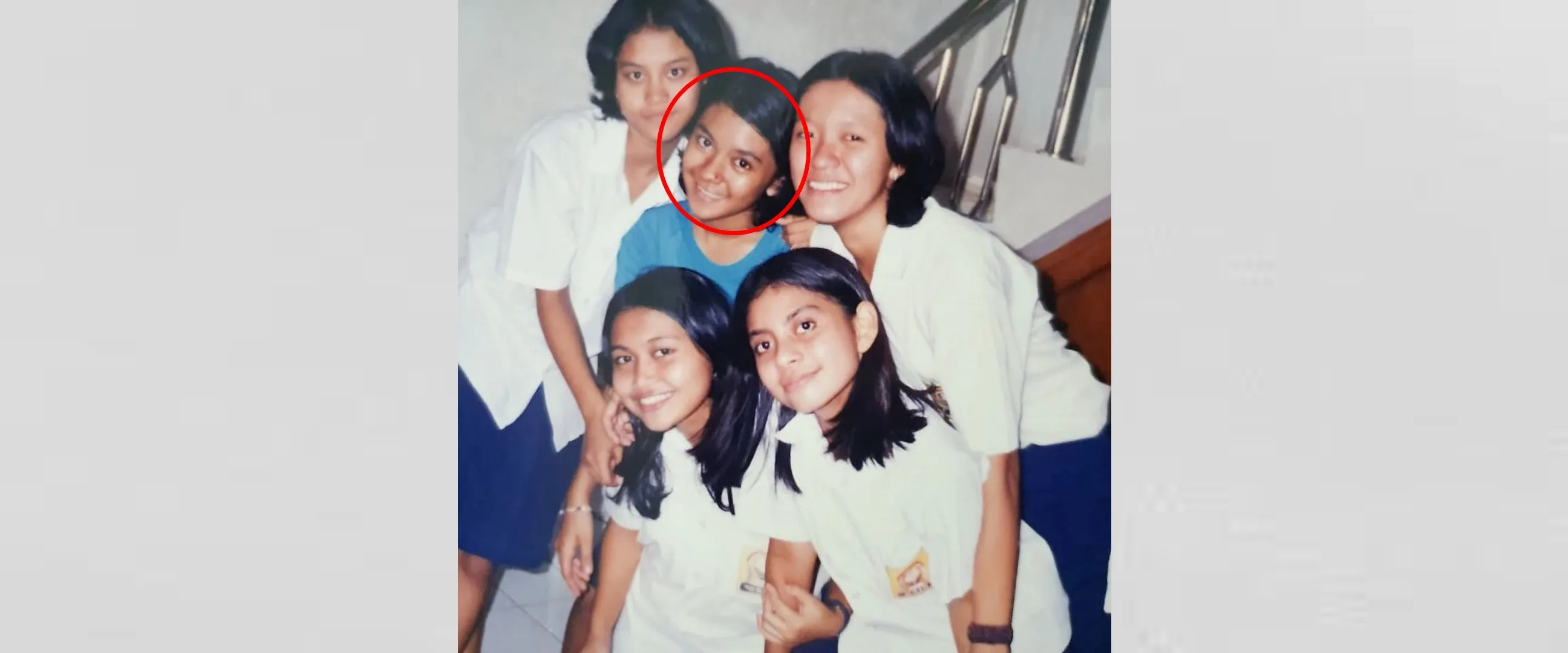 Bocah SMP di foto ini dulu penyanyi cilik top dan kini jadi istri pengusaha, intip 11 transformasinya