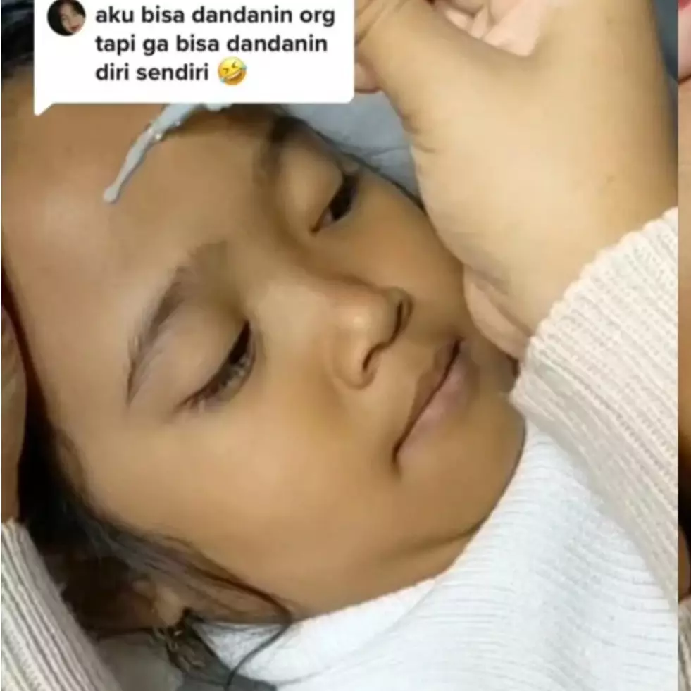 Ditandani ala wanita sosialita, transformasinya bocah ini manglingi banget sampai dikira beda orang