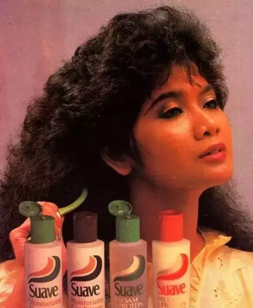 Gaya 9 seleb di iklan sampo era 80-an ini ikonik © 2023 brilio.net