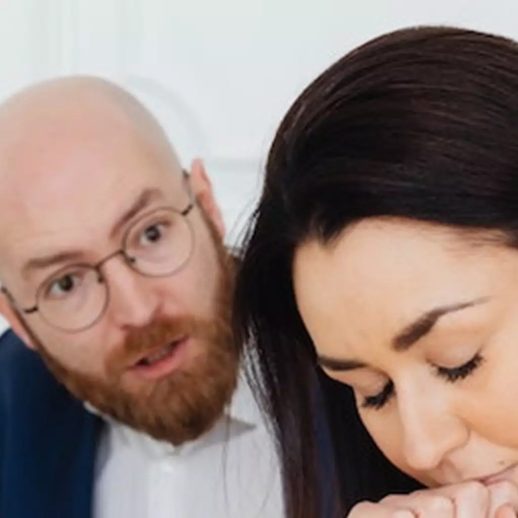 20 Arti mimpi istri selingkuh menurut primbon Jawa, bisa jadi ada konflik rumah tangga