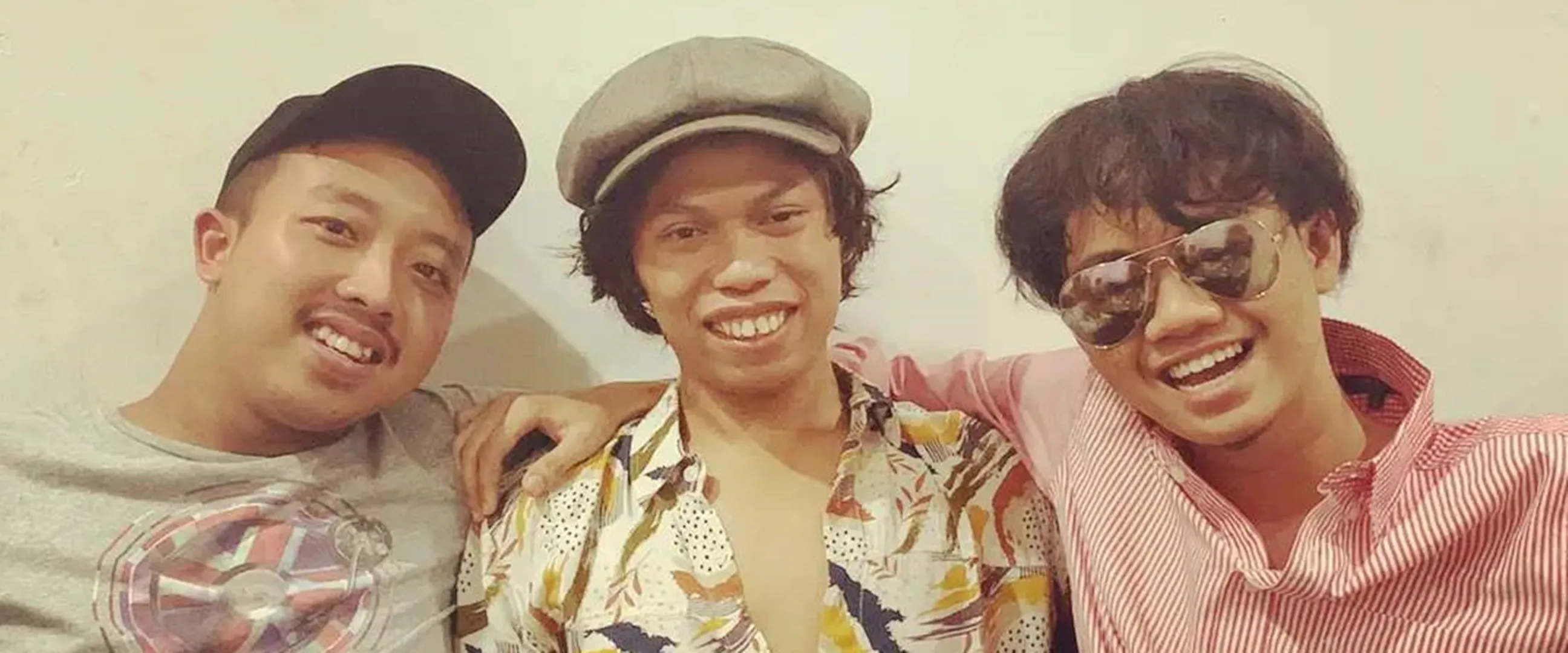 Dulu dihujat gegara plagiat Warkop kini eksis di Trio Makuboys, ini 11 potret terbaru Alfin 'Indro'