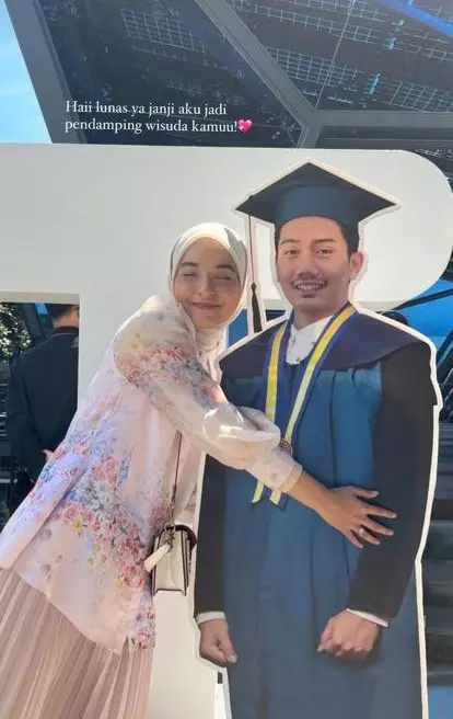 nabila ishma ungkap perjuangan eril selesaikan skripsi © berbagai sumber nabila ishma ungkap perjuangan eril selesaikan skripsi © berbagai sumber
