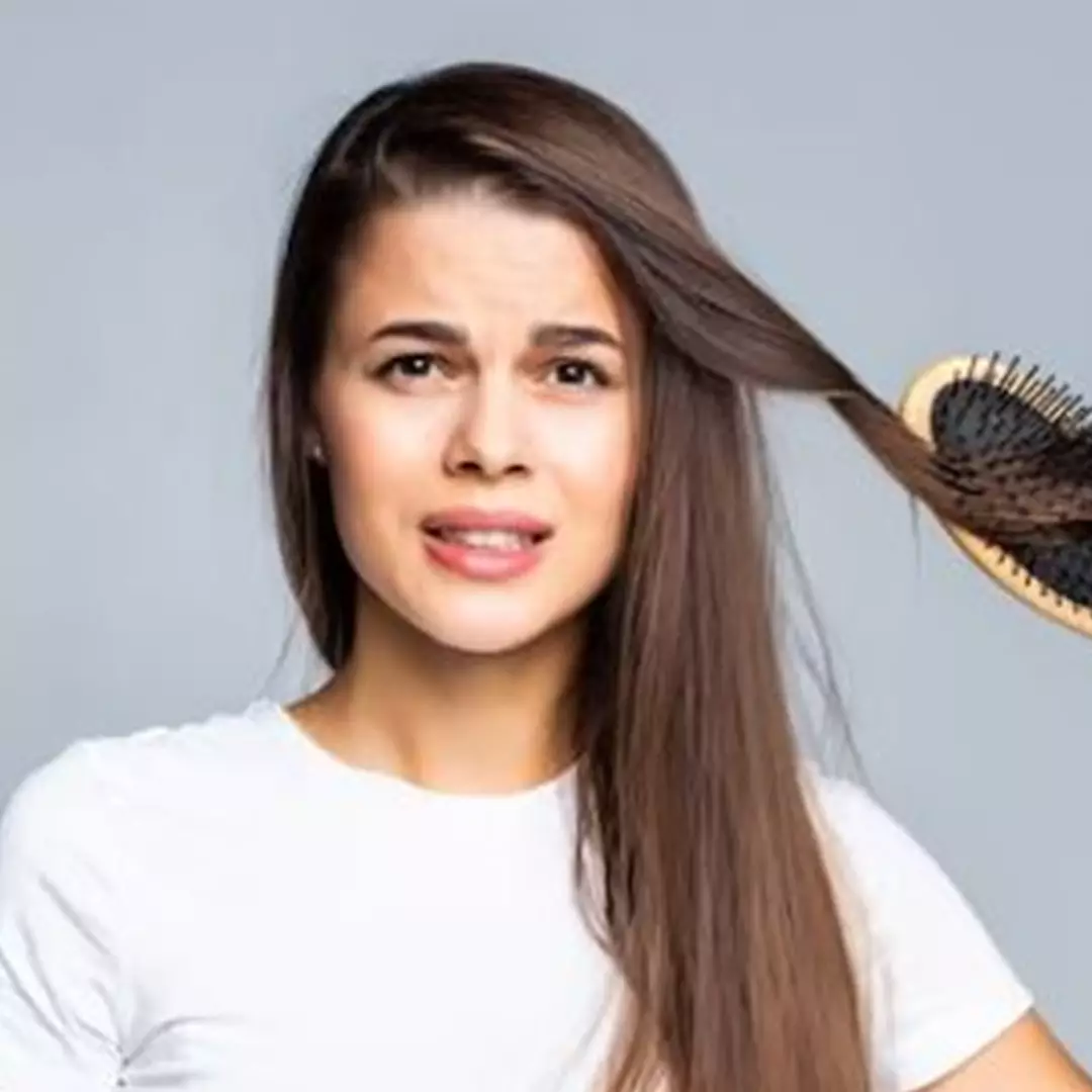 Kembali bersih dan berkilau, begini cara atasi ketombe cuma pakai 2 bahan dapur