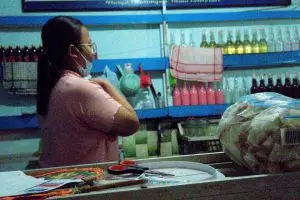 Es legendaris khas Magelang ini isinya hanya roti, harganya cuma Rp 5.000