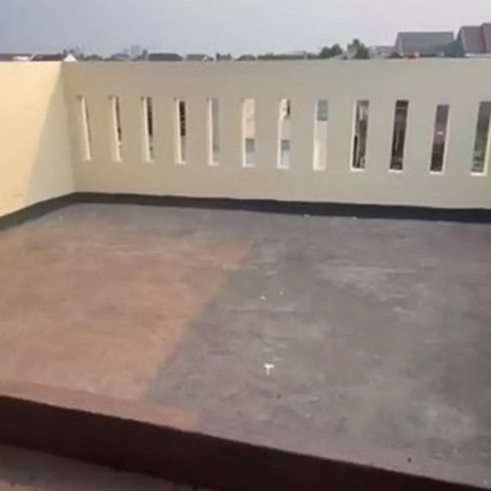 Rooftop nggak terpakai ini di makeover jadi tempat nongkrong nyaman dengan bujet pas-pasan