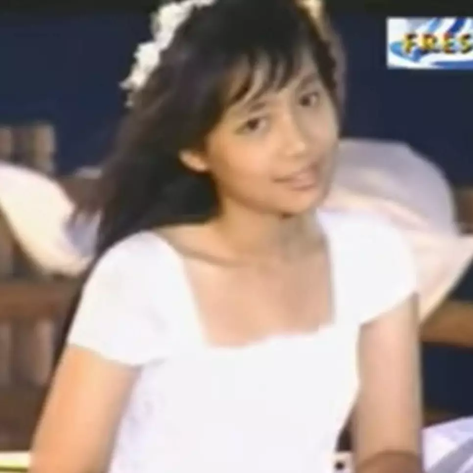 Bintang iklan provider khusus Ramadan ini anak komposer top, 9 potret terbarunya kini jadi direktur