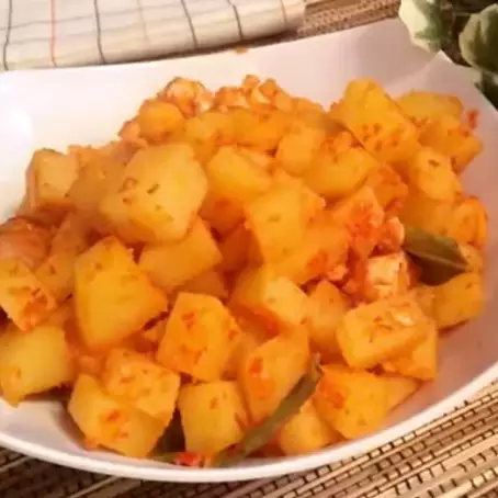 Tanpa minyak, begini 7 cara membuat sambal goreng kentang yang sehat dan rendah kalori