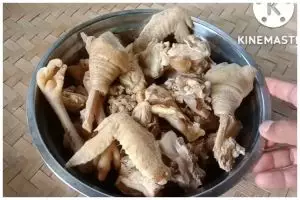 Cuma 13 menit, ini cara jitu merebus ayam kampung tua agar dagingnya lembut tanpa presto