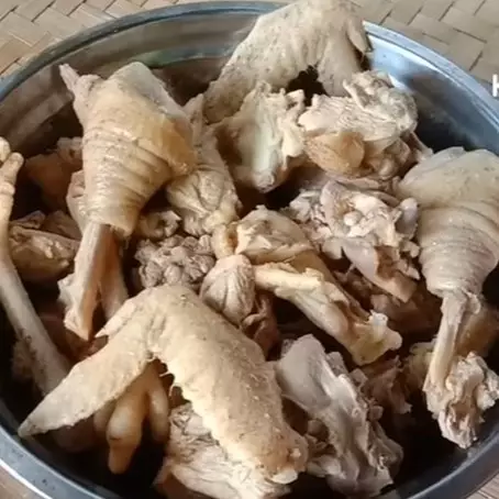 Cuma 13 menit, ini cara jitu merebus ayam kampung tua agar dagingnya lembut tanpa presto