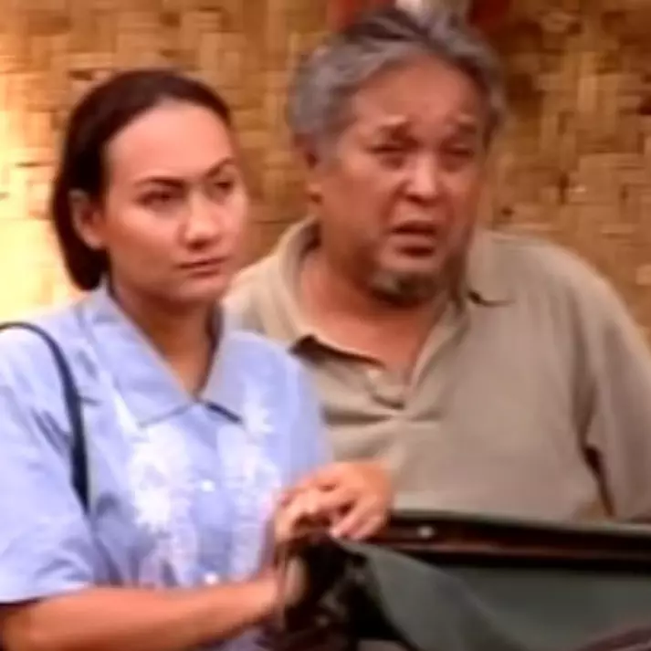 Pemeran Emak di Keluarga Cemara dulu aktris laga 80-an, ini 9 potretnya saat main drama kolosal
