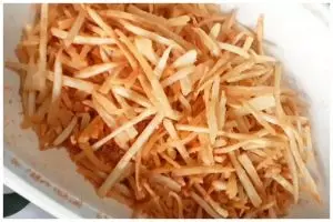 Trik mengolah stik singkong goreng agar renyah tahan lama, tak perlu direbus atau direndam air garam