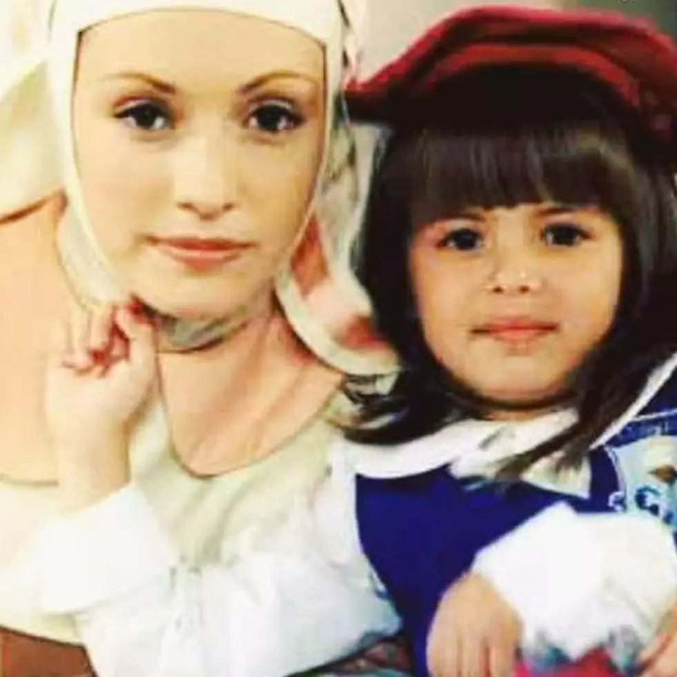 Suster cantik di Carita de Angel kini aktif jadi aktivis satwa, intip 11 transformasinya