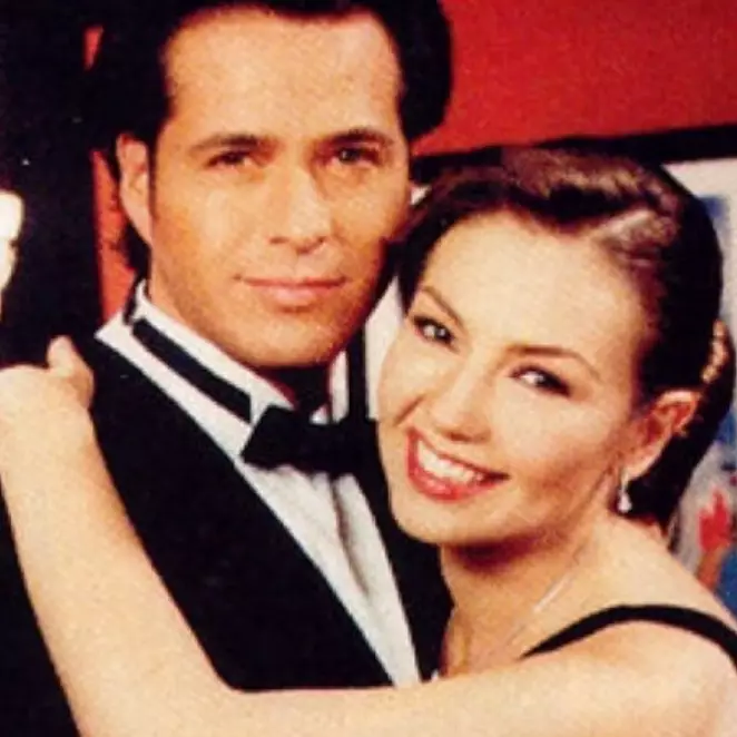 Mudanya ganteng necis kini bikin pangling di usia 50, ini 9 potret terbaru Alex suami kedua Rosalinda