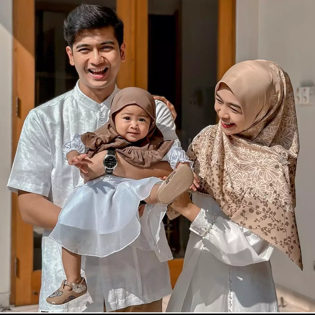 Dua kali pindah rumah, ini 11 potret hunian baru Ria Ricis dan Teuku Ryan yang mewah &amp; bergaya klasik