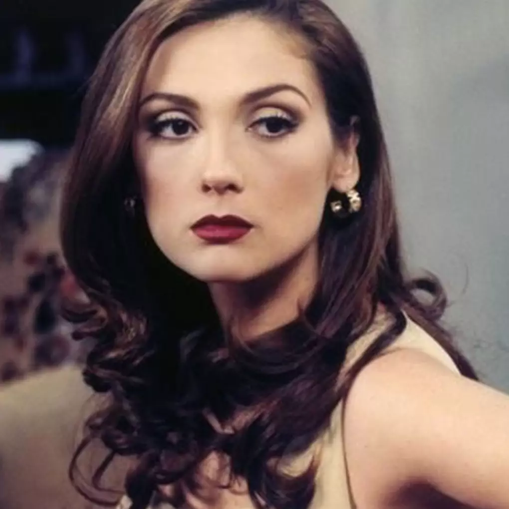 Aktif di usia 46 tahun, intip 11 potret terbaru Fedra sepupu Rosalinda yang makin memesona