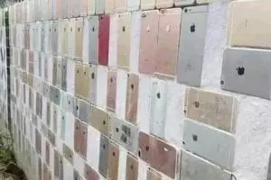 Sulit dimengerti, 11 potret lucu hiasan dinding rumah ini nyelenehnya kelewatan