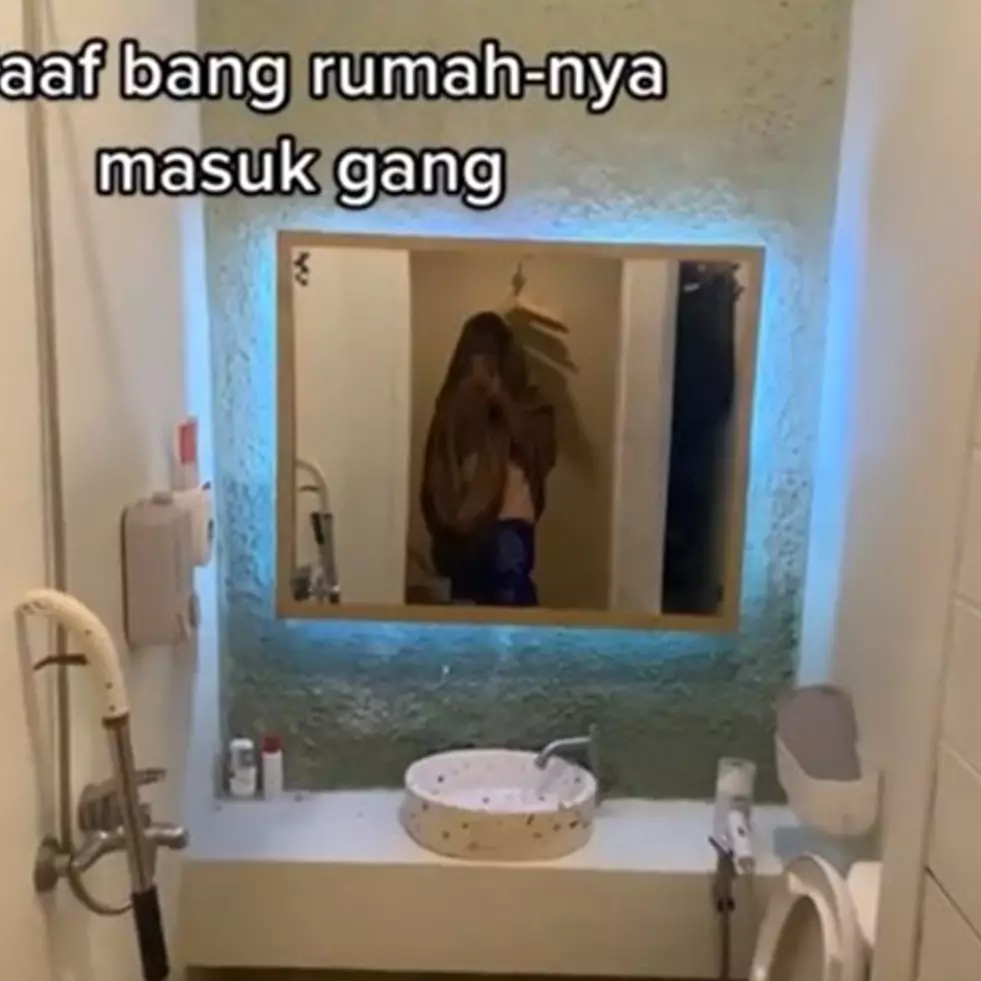 Rumah kotak ala game Minecraft ini desainnya unik abis, intip 6 potret huniannya yang estetik