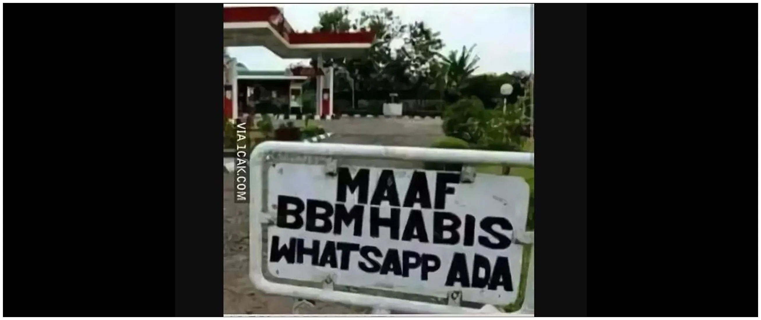 Typonya kebangetan, 11 tulisan lucu di pom bensin ini bacanya bikin garuk kepala