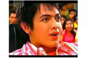 Bintang iklan permen ini jadi anggota DPR, ini 11 transformasi dari awal karier hingga kini