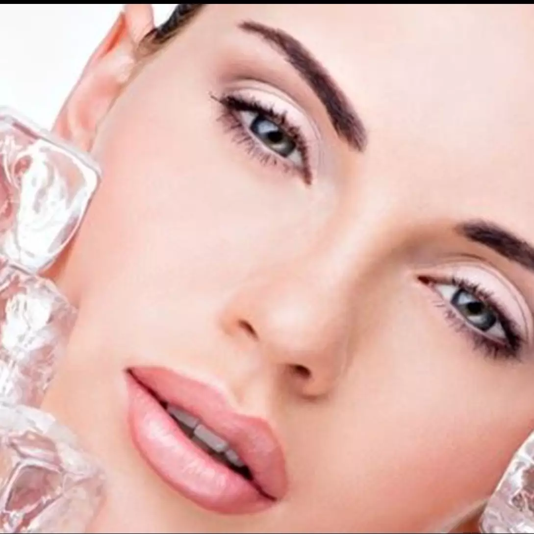 Trik hilangkan kerutan pada wajah pakai face ice cube dari 1 jenis buah ini kembali kencang 