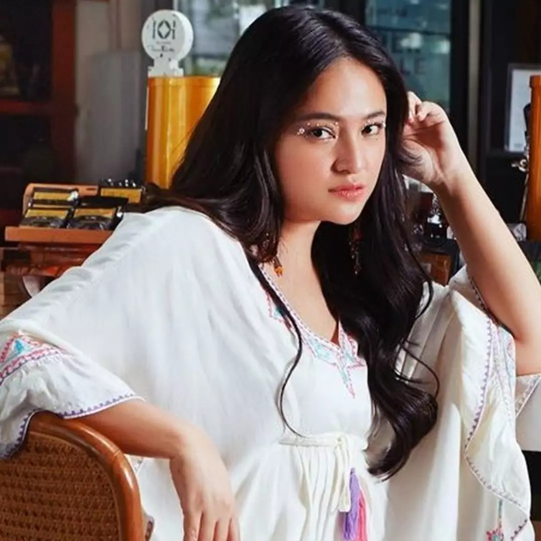 Wajah tampak bersih tanpa jerawat, intip 6 treatment kecantikan ala Marshanda