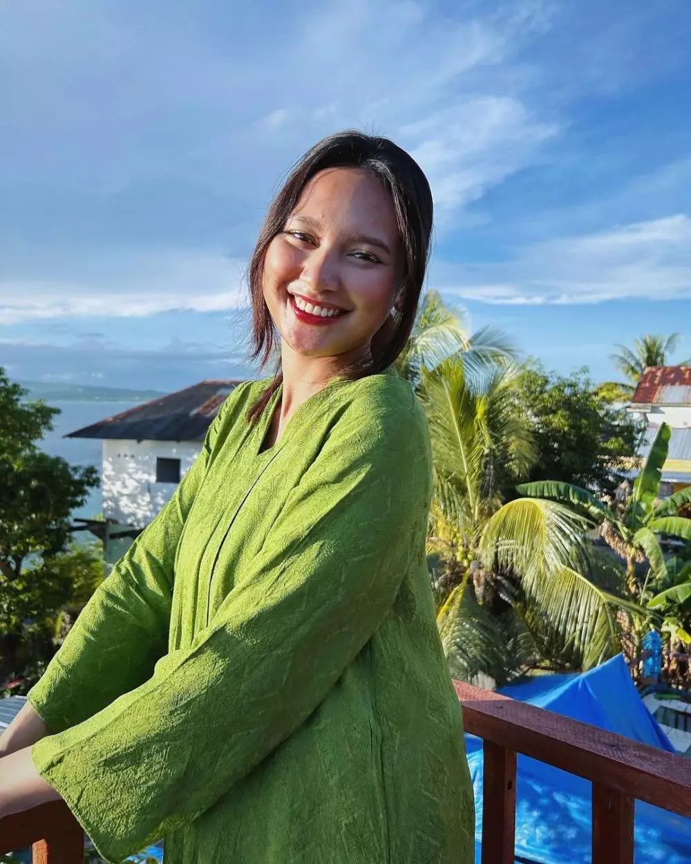 indah belikan tanah untuk ibu © instagram indah belikan tanah untuk ibu © instagram