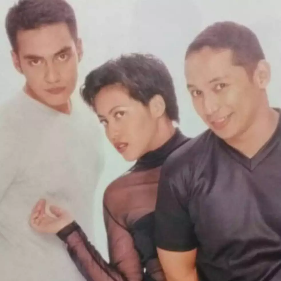 Presenter acara 90-an 'Kata Berkait' kini jadi politisi, intip 11 potret lawasnya