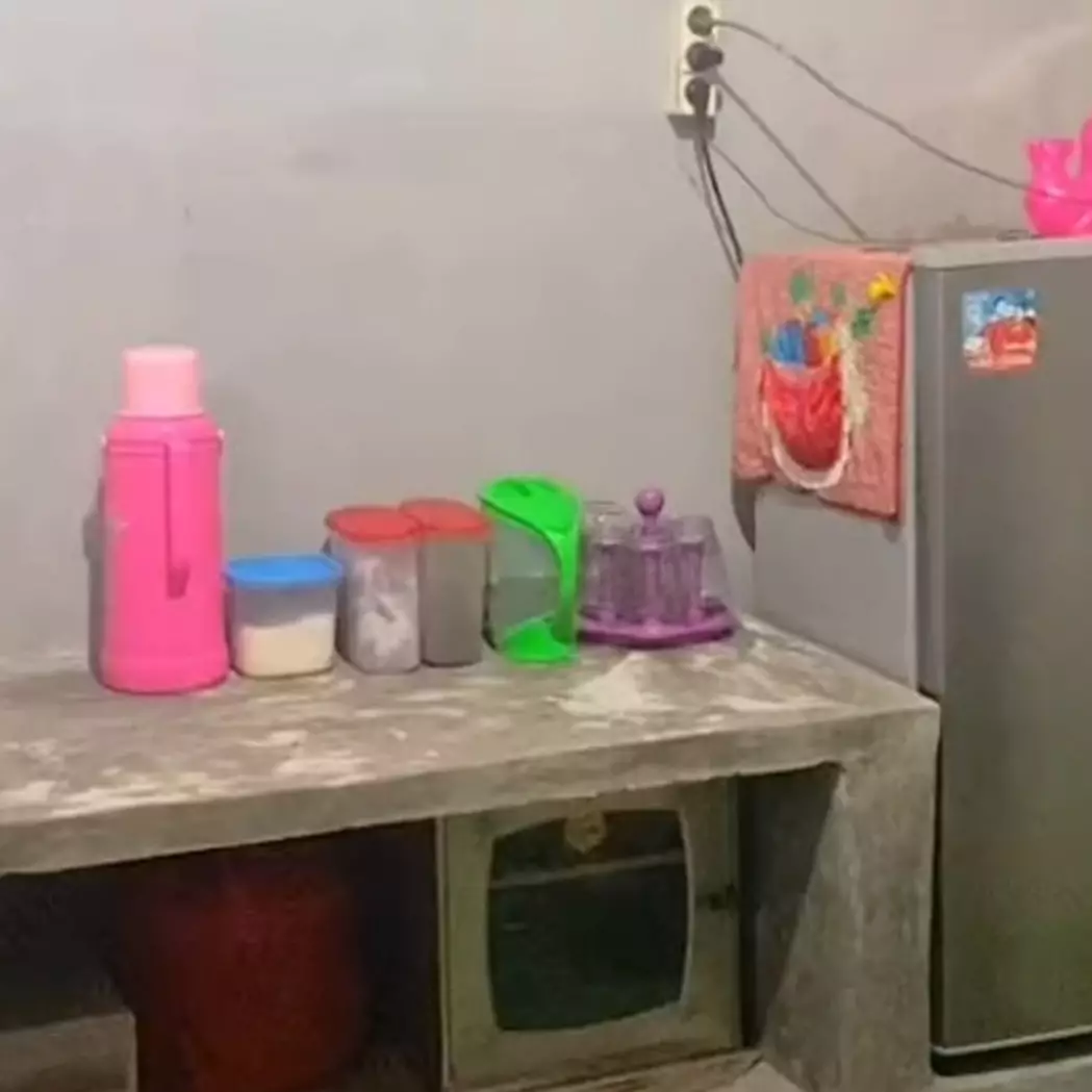Tanpa kitchen set, 9 transformasi dapur lusuh jadi estetik ala Pinterest ini cuma modal Rp 200 ribu