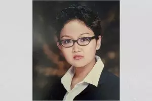 Presenter acara 90-an Katakan Cinta ini makin body goals di usia 40, intip 11 transformasinya