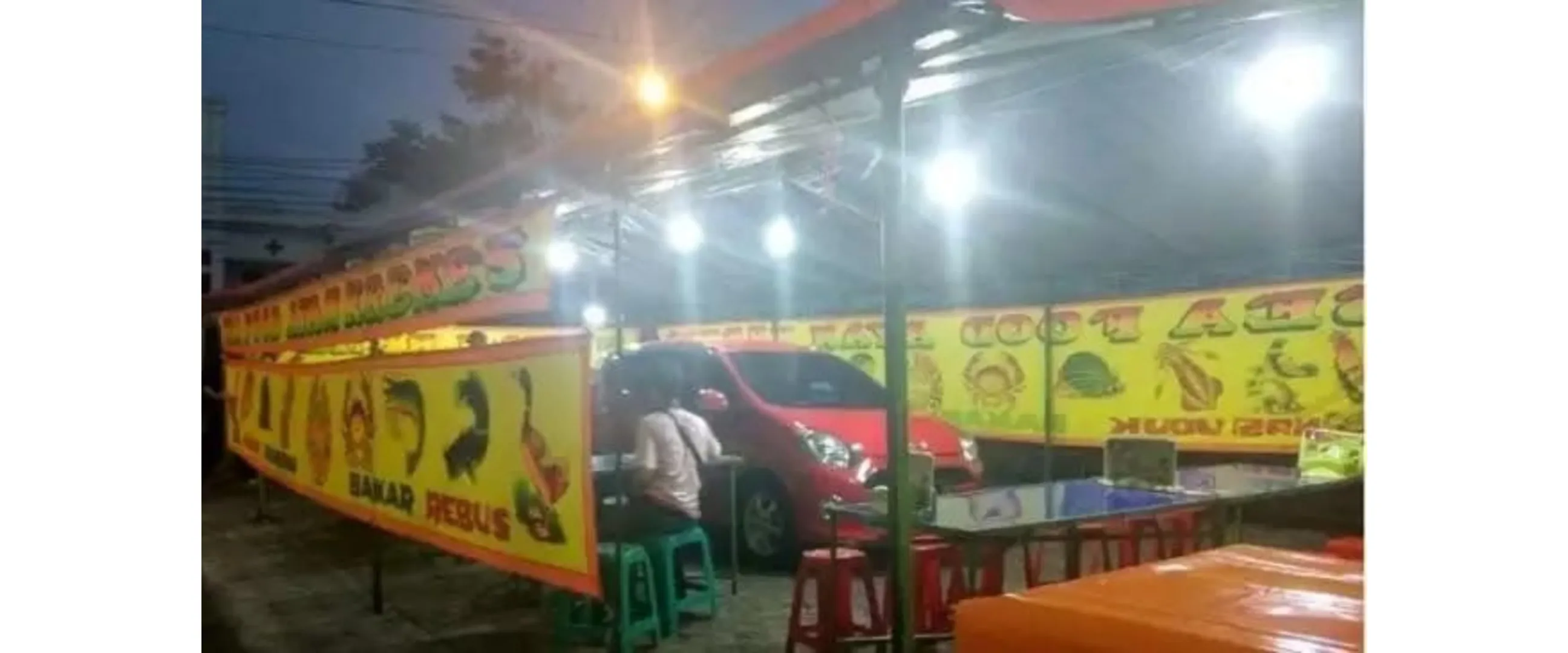 11 Potret kocak kendaraan parkir sembarangan ini bikin ketawa kesal, minta ditampol ya?