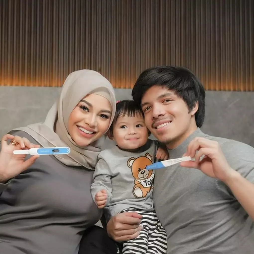 Sudah 2 bulan mengandung, intip 11 momen Aurel Hermansyah cek USG anak kedua pertama kali