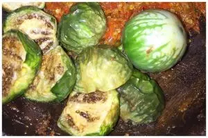 Tak perlu bahan tambahan, begini cara menghilangkan rasa pahit pada terong hijau