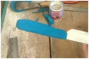 Cuma pakai barang bekas, ini cara mengganti gagang pisau yang lepas