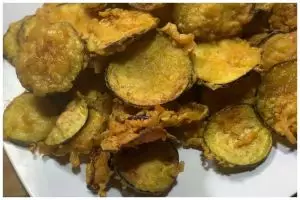 Cara jitu bikin terong krispi agar renyah tahan lama dan tak menyerap banyak minyak