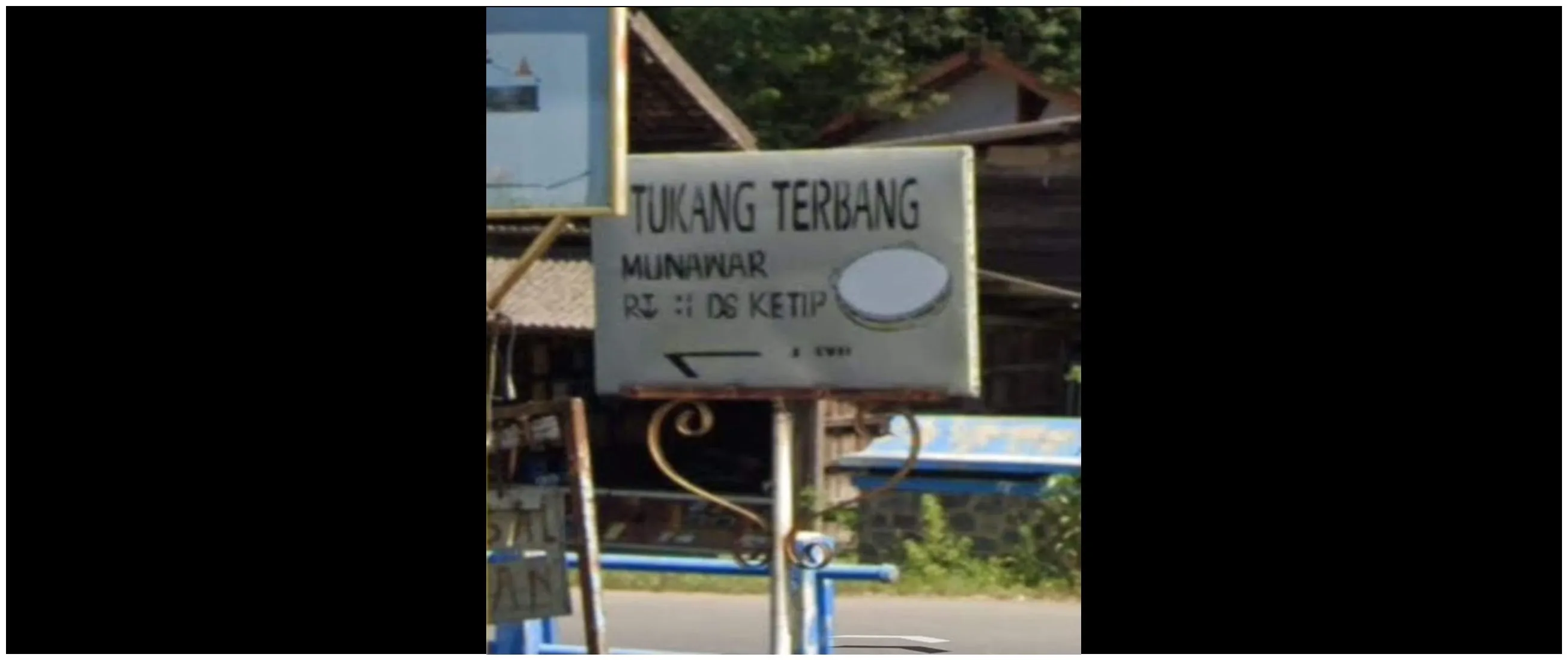 13 Potret kocak spanduk orang jualan jasa dan benda nggak berguna ini siapa yang mau beli?