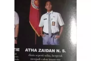 11 Potret kocak tulisan di buku tahunan ini kreatifnya bikin ketawa receh, kok bisa kepikiran begitu?