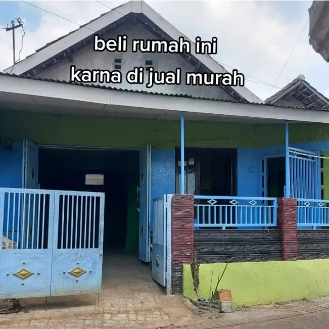 Rumah tusuk sate dalam gang dimakeover jadi hunian modern dengan rooftop, hasilnya bikin iri tetangga