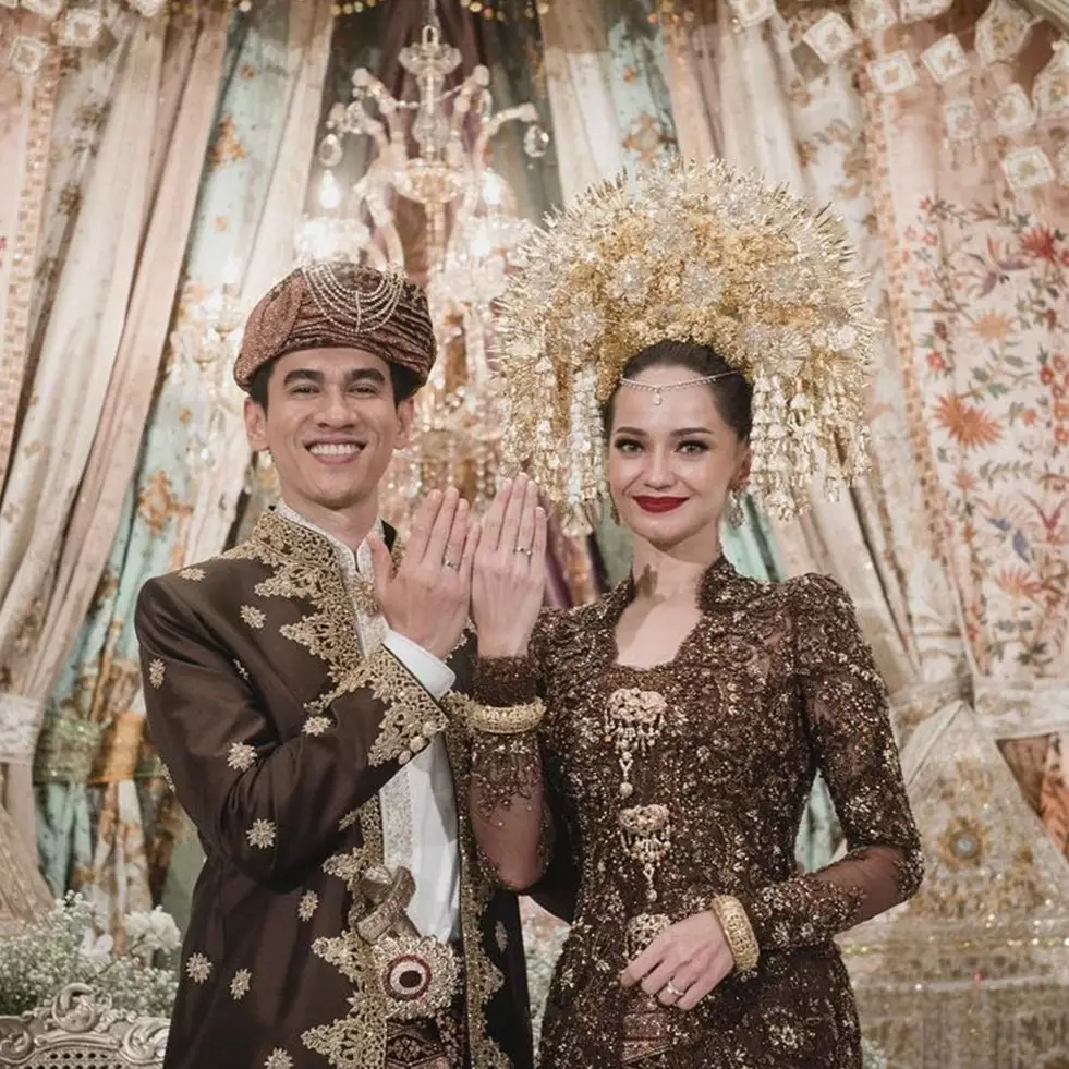 11 Momen lamaran Enzy Storia baru diungkap, ternyata digelar di hari sama dengan Jessica Mila