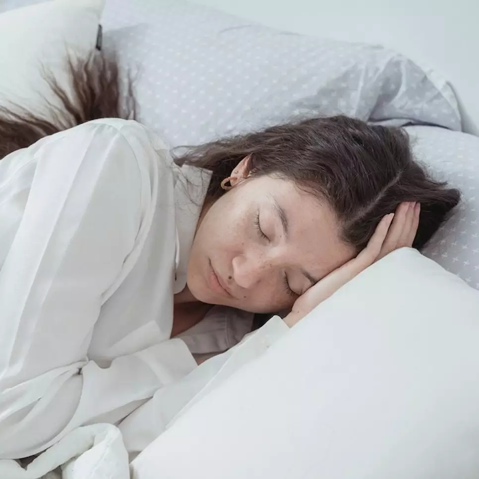 11 Arti mimpi melihat ular besar di air menurut primbon Jawa, bisa jadi kebahagiaan menghampiri kamu