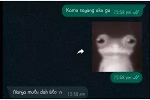 13 Chat lucu pacar posesif kebanyakan nanya jadi risih, bikin ikutan kesal