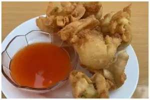 Cukup ditambah 3 bahan, ini trik goreng pangsit agar renyah tahan lama dan tak menyerap banyak minyak