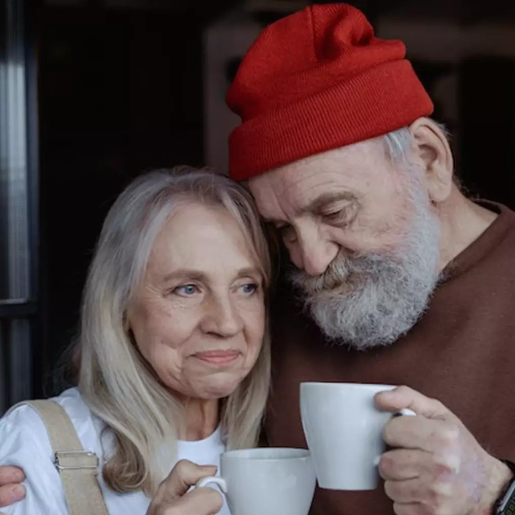 11 Arti mimpi orang tua meninggal menurut psikologi, bisa jadi isyarat penyesalan dan takut kehilangan