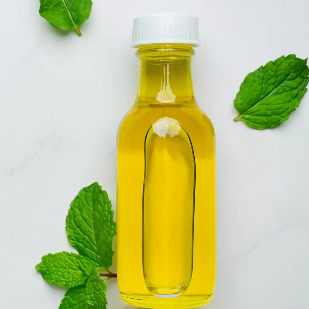 Bantu atasi gatal, ini 9 kegunaan neem oil untuk kesehatan kulit