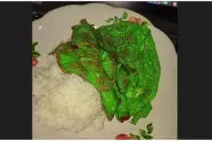 11 Potret kocak orang masak telur ini kreasinya nyeleneh abis, bikin nggak habis pikir