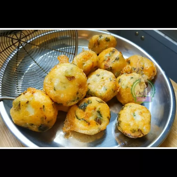 Trik bikin perkedel kentang agar tak menyerap banyak minyak dan hancur saat digoreng