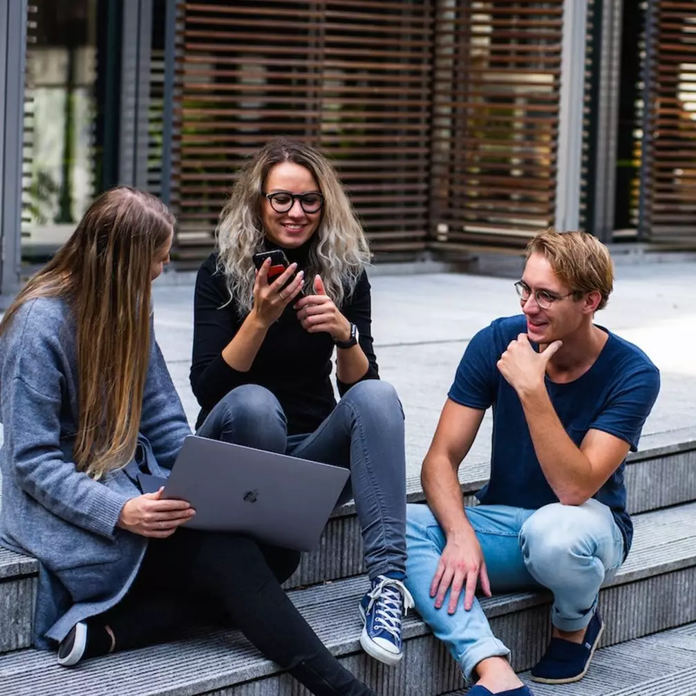 Contoh masalah sosial di sekolah, lengkap dengan pengertian dan cirinya