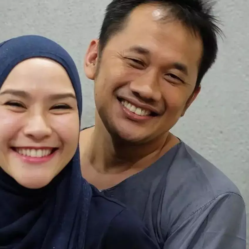 Ngaku cuma habiskan Rp 7,5 juta, begini 7 potret lawas pernikahan Zaskia Adya Mecca dan Hanung