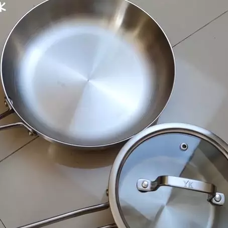 Jangan langsung dicuci, ini cara membersihkan panci stainless baru agar aman digunakan